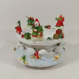 Vtg Yankee Candle Christmas Polar Bear Fishing Large Candle Holder Musical